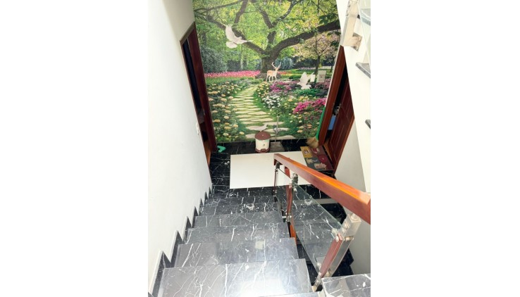 MÃ LÒ - HẺM XE TẢI THÔNG - 5 TẦNG 4PN - 83M2 (6.5x12.5M) - 7.5 TỶ